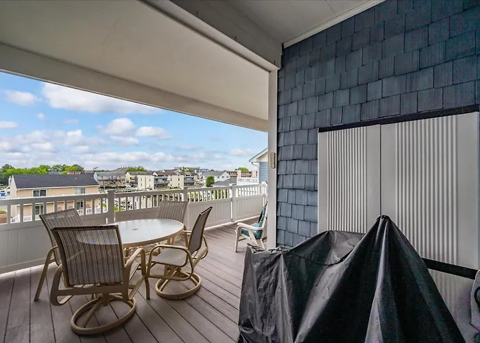 Waterfront Heron Harbour With Bay Views Pool And Tennis Ocean City