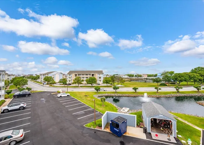 Waterfront Heron Harbour With Bay Views Pool And Tennis Holiday home Ocean City